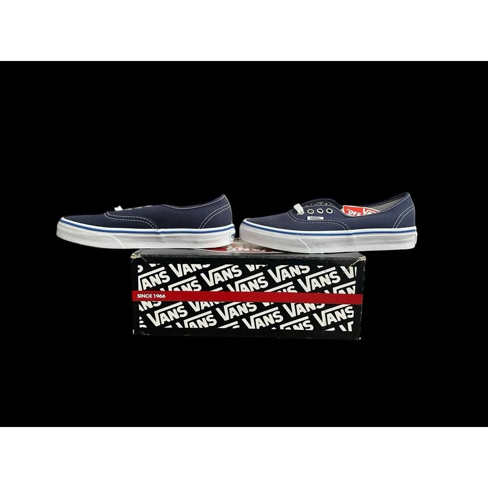 Vans Casual Athletic Shoes Blue And White Dress Blues Nautical Blue Womens 6 NEW